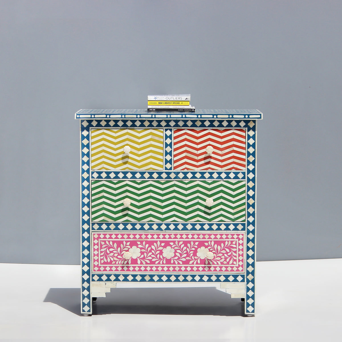 Veyra Inlay Four-Drawer Chest - Rainbow