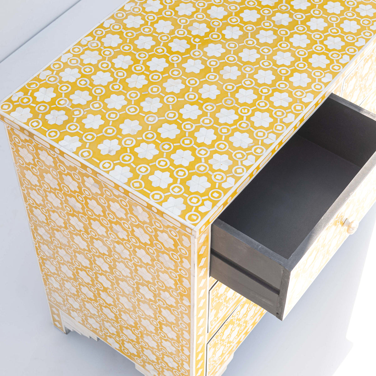 Honeycomb Inlay Four-Drawer Chest - Yellow