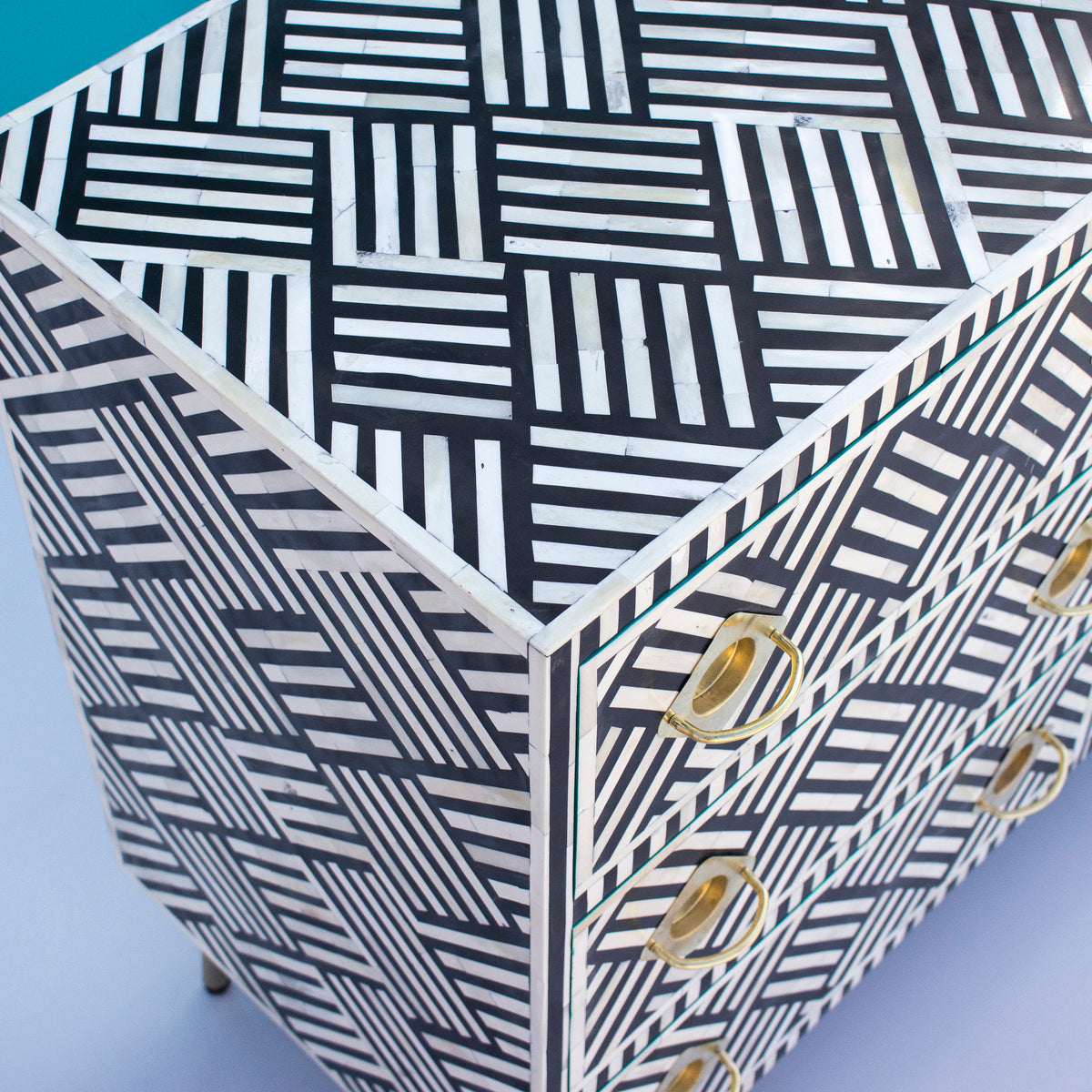 Entwine Inlay Nine Drawer Dresser