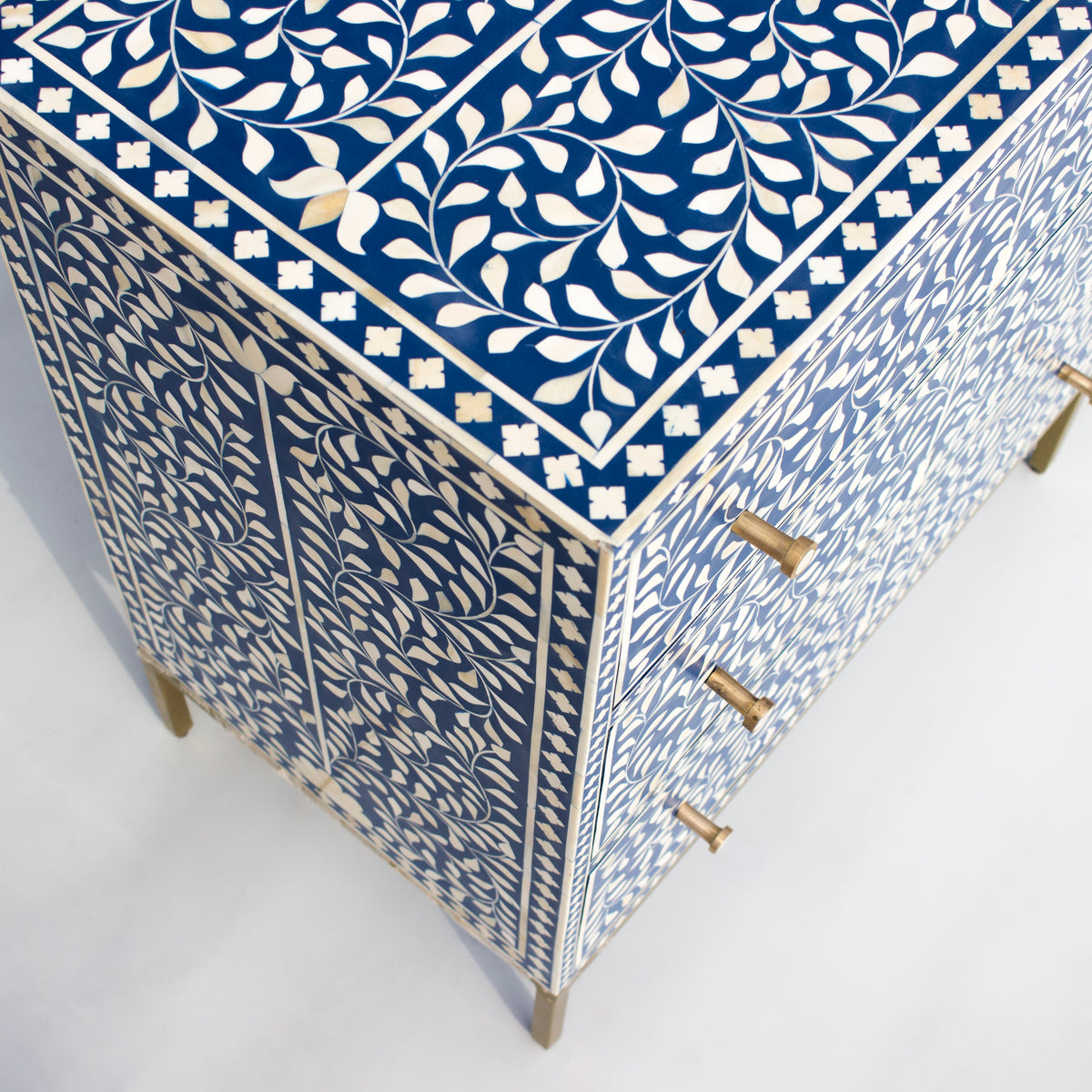 Arabesque Bone Inlay Three-Drawer Dresser - Blue