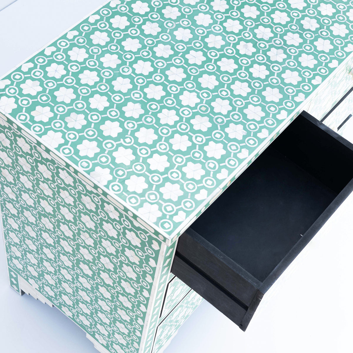 Honeycomb Inlay Four-Drawer Chest – Green