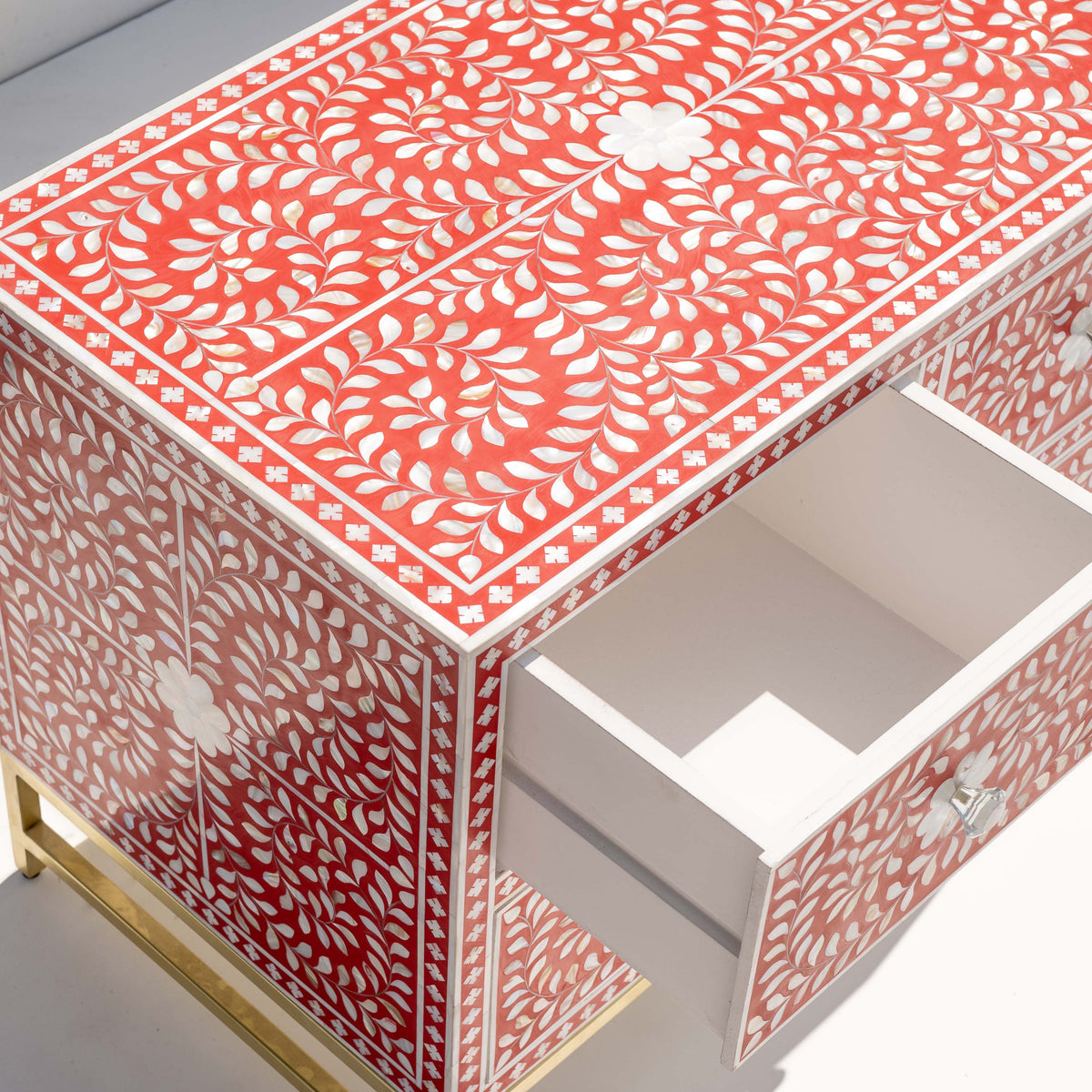 Arabesque Mother of Pearl Inlay Four-Drawer Chest – Red